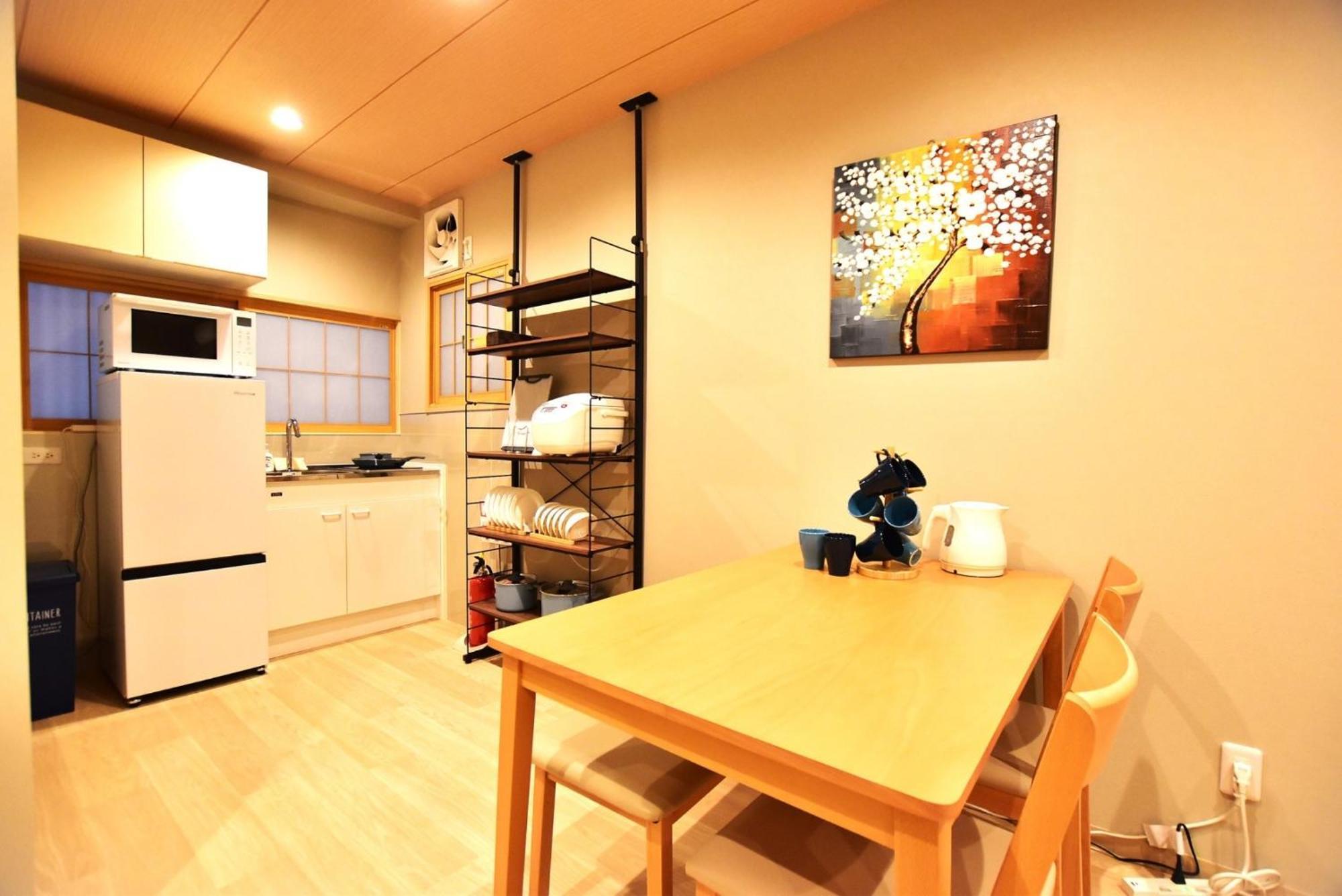 Tamatsukan 玉津館, Kansai Airport 關西空港 57 Mins, Namba 6 Mins, Nihonbashi 4 Mins, Universal Studio 37 Mins, Nara 30 Mins, Walk Jr Tsuruhashi 7 Mins, Early Check In Ōsaka Exterior foto